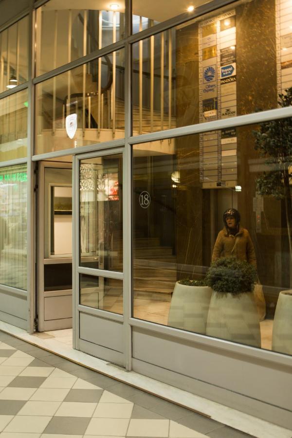 Apartmán Ermou 18 Mosaics Boutique Aprtm In Parliament Square Atény Exteriér fotografie