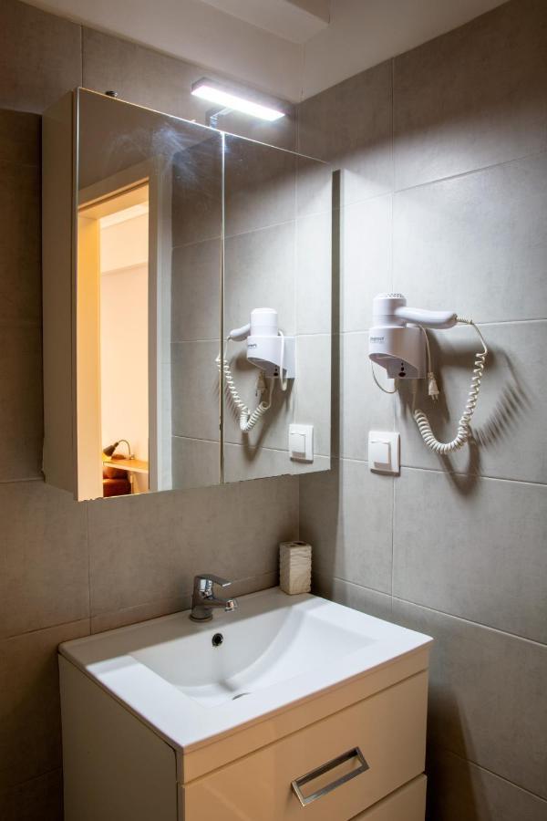 Apartmán Ermou 18 Mosaics Boutique Aprtm In Parliament Square Atény Exteriér fotografie